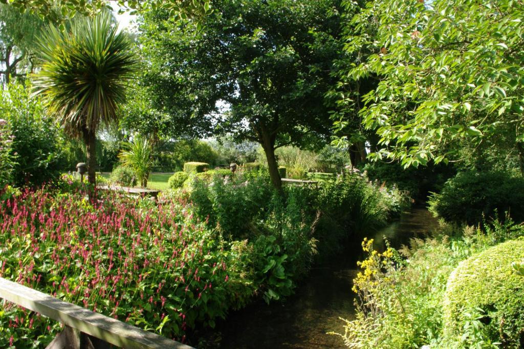 Sculthorpe Mill Hotel Fakenham Eksteriør billede